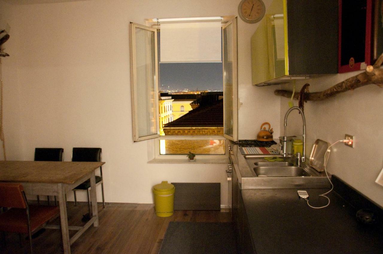 Beachbar Apartment In Rome Bagian luar foto