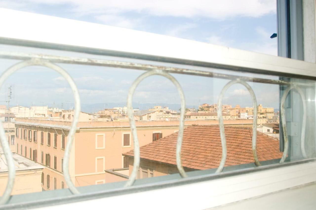 Beachbar Apartment In Rome Bagian luar foto
